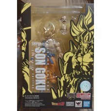IN STOCK BANDAI SHF 15th anniversary super saiyan exclusive edition Son Goku action figure